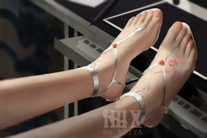 女子 足 脚底 埃及脚 美足4k壁纸