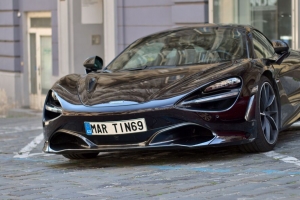  mclaren 汽车 跑车 黑色 4k壁纸 3840x2160