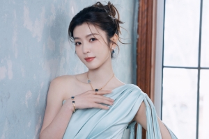 李云霄4K高清美女壁纸3840x2400免费下载