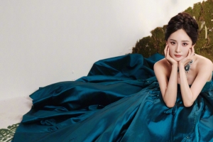 蓝色长裙美女杨幂3440x1440带鱼屏壁纸