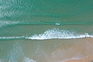 海滩 大海 波浪 水 鸟瞰图 蓝色 4k壁纸 3840x2160