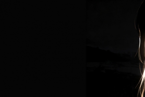 侧脸长发高冷美女5120x1440带鱼屏动漫高清双屏壁纸免费下载