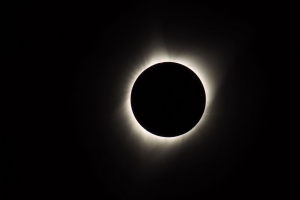 日食 月亮 光 太空 4k壁纸 3840x2160