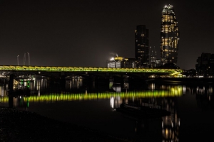 夜城 城市灯光 背光 河流 泰晤士河 英国 4k壁纸 3840x2160