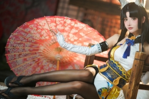 cos美女 油伞 耳朵 4k美女壁纸