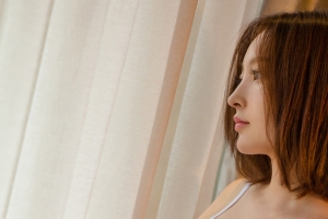 美女文文4k桌面壁纸