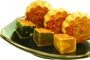 中秋节月饼一盘月饼
