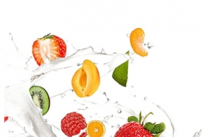 动感牛奶中的水果